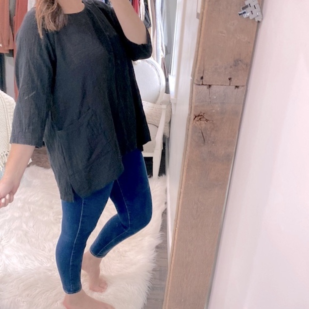 Zenana small black top linen blend